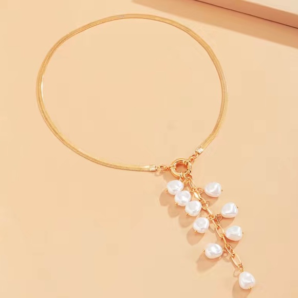Fashion Gold Faux Necklace with Drop Imitation Pearl Pendant - Picture 4 of 4